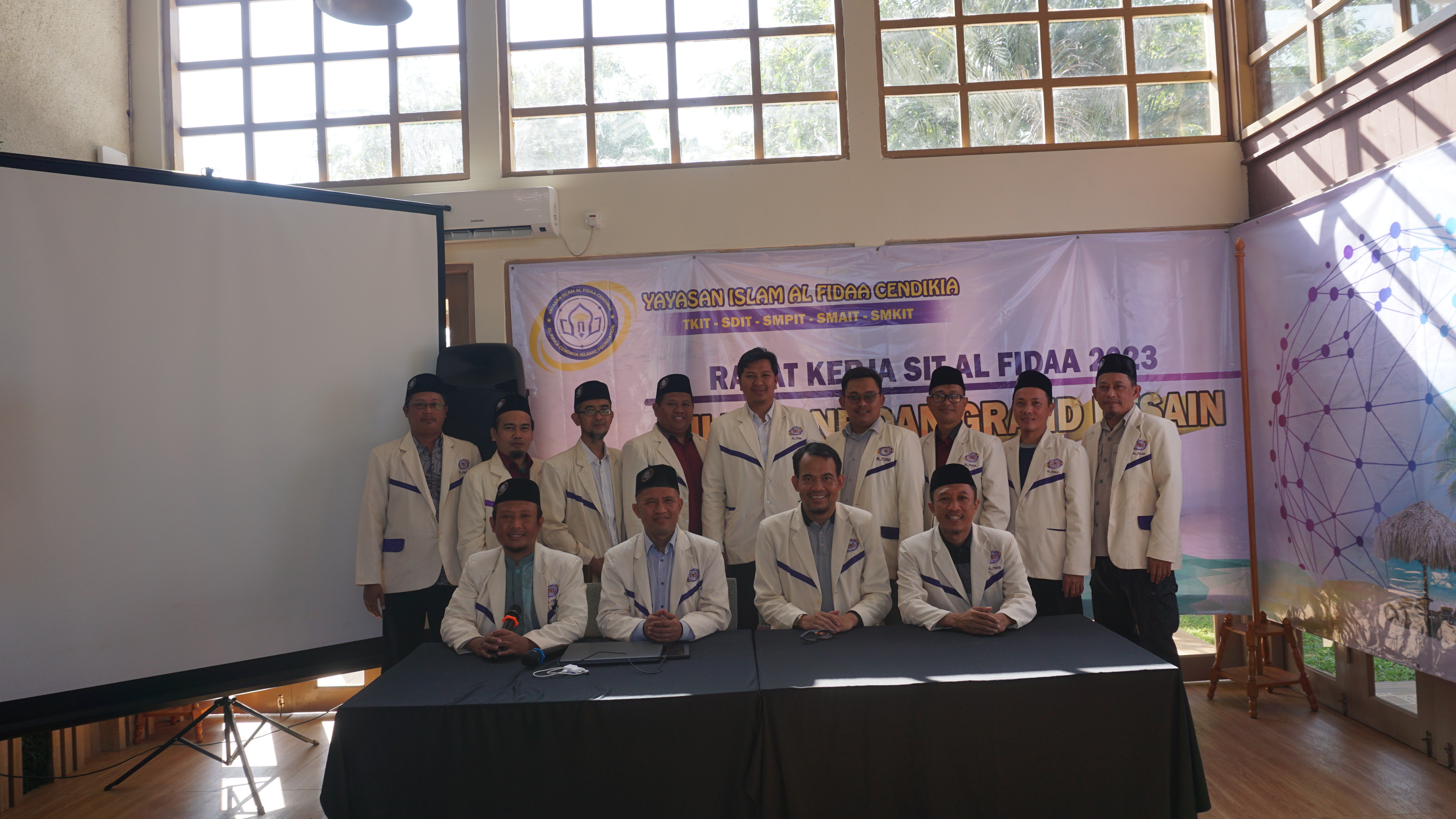 Rapat Kerja Yayasan Pendidikan Islam Al Fidaa Cendikia: Merumuskan Milestone & Grand Design Menuju Keunggulan Sekolah Islam Terpadu Al Fidaa 2023-2059