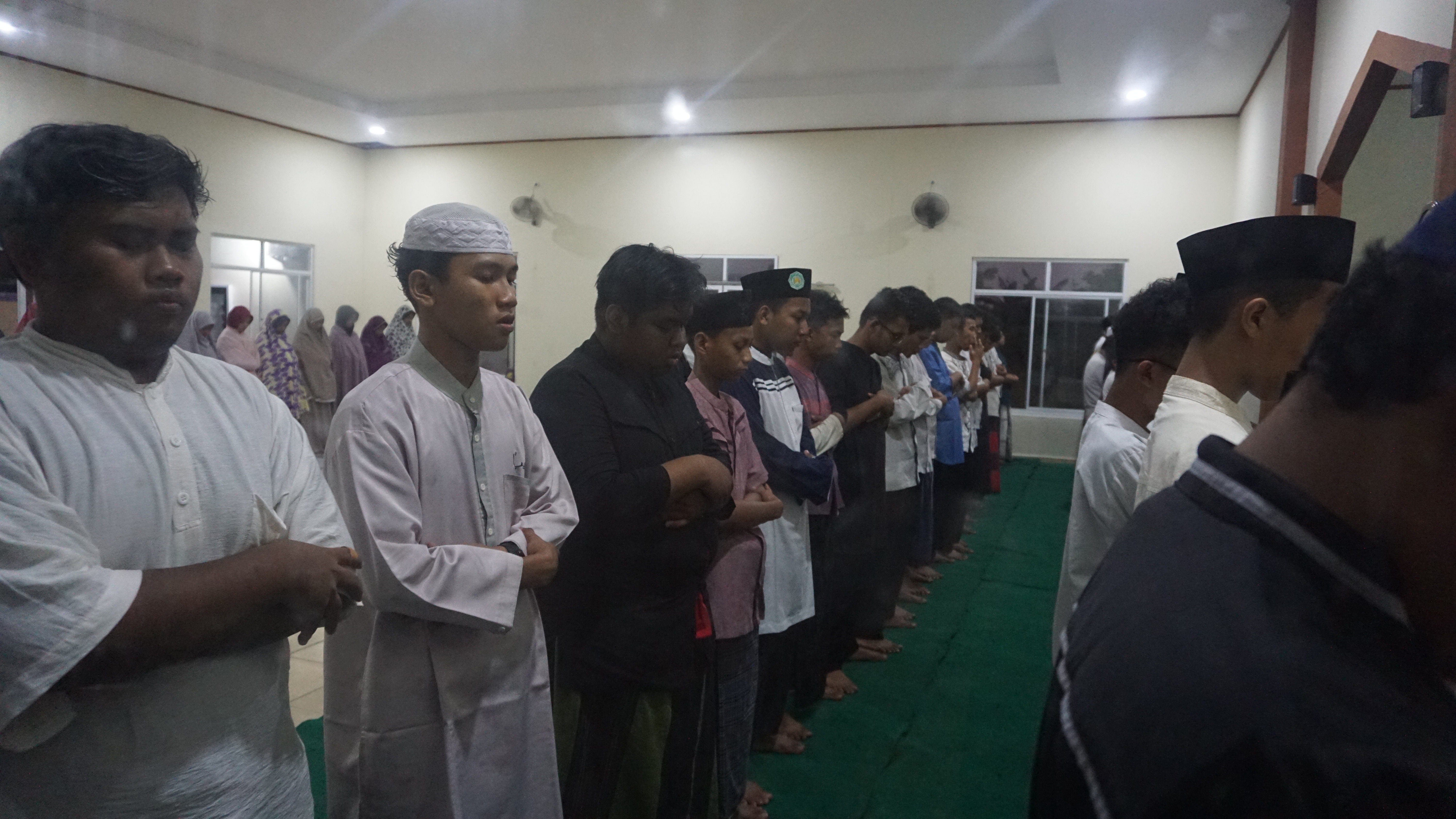 Malam Bina Iman dan Taqwa MABIT SMKIT AL FIDAA TP 2023-2024