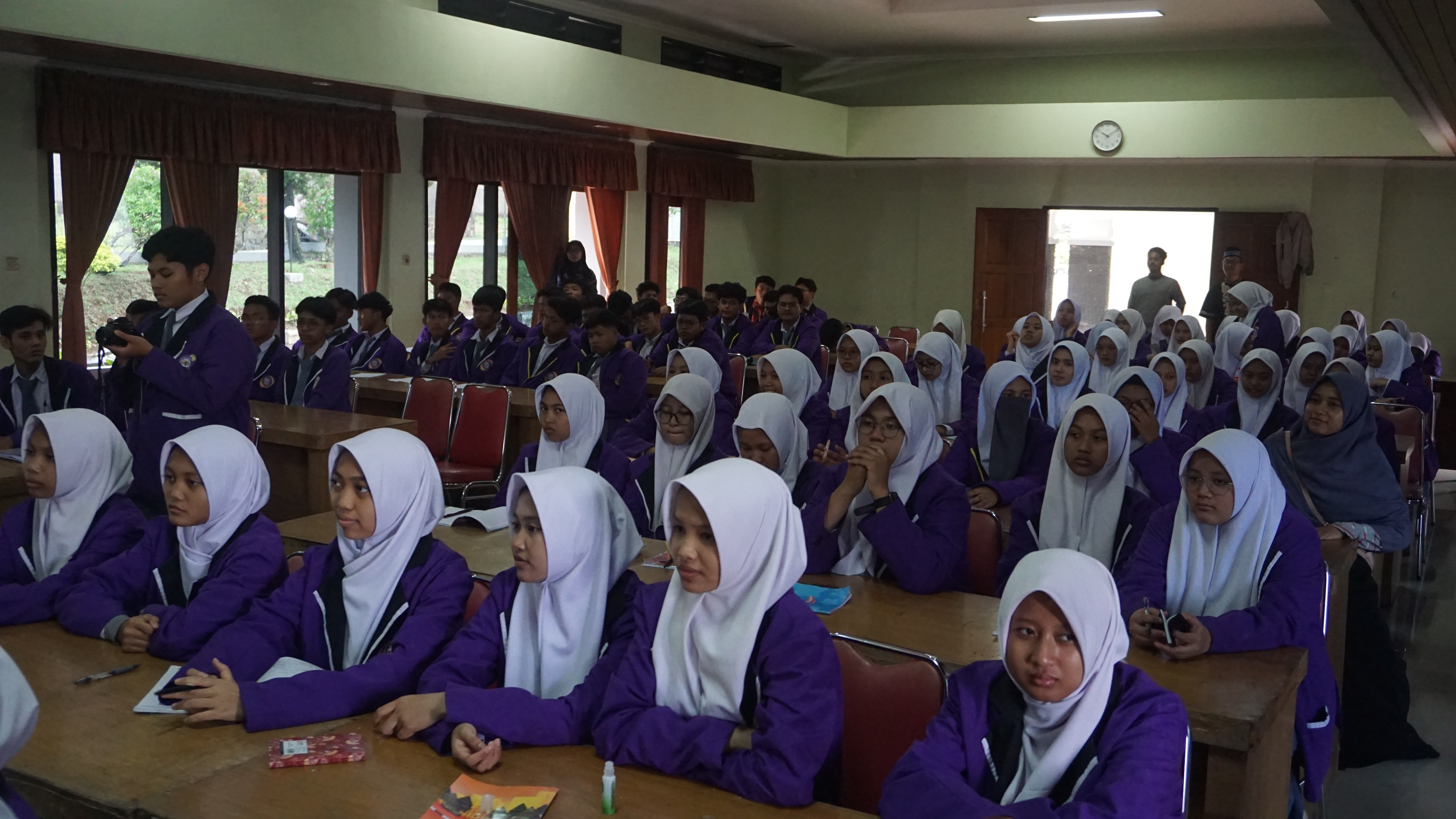 Kegiatan Excellent Leadership Training Kelas XI SMAIT Al Fidaa 2023
