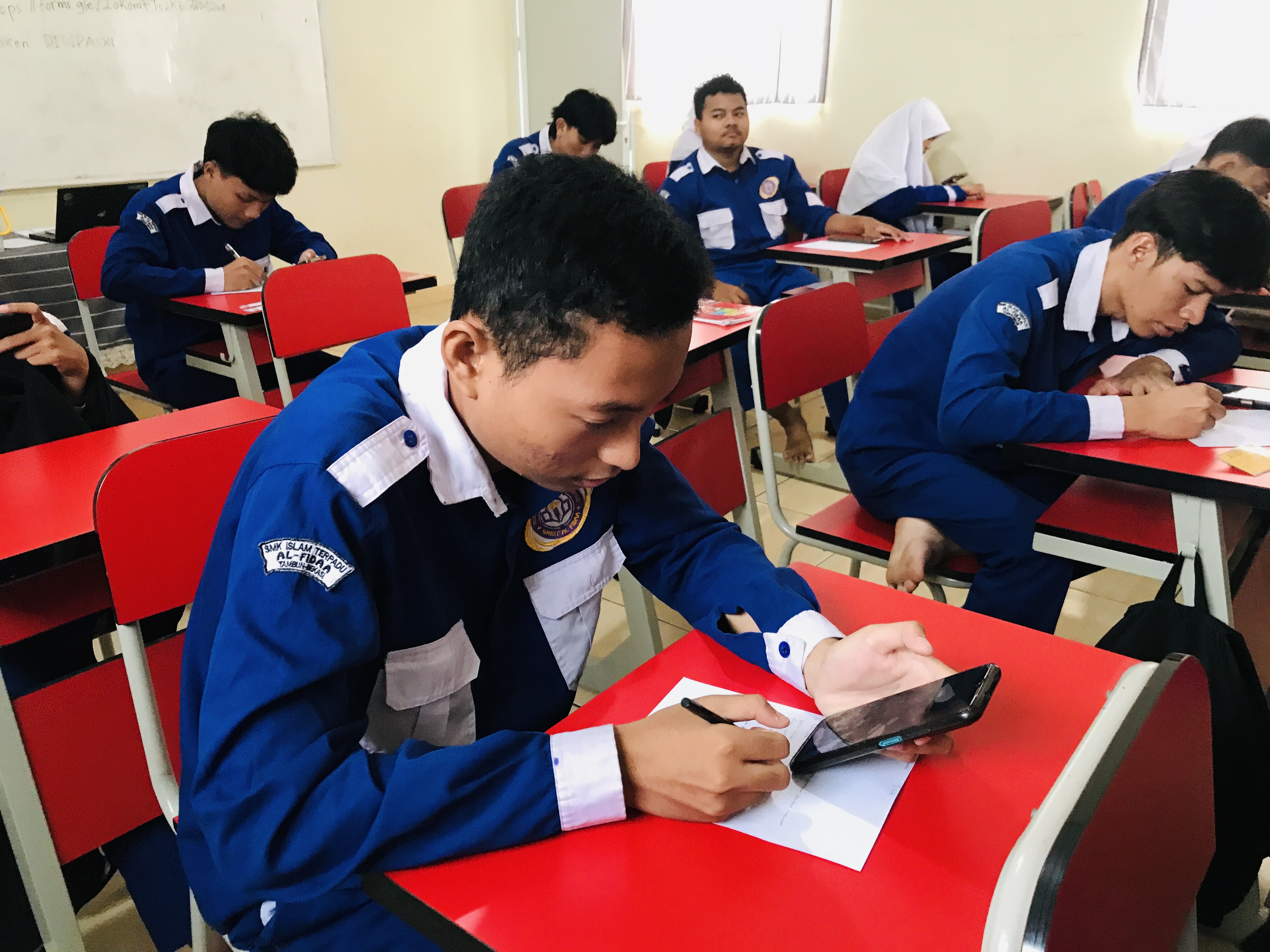 Kegiatan Penilaian Sumatif Tengah Semester PSTS SMKIT Al Fidaa