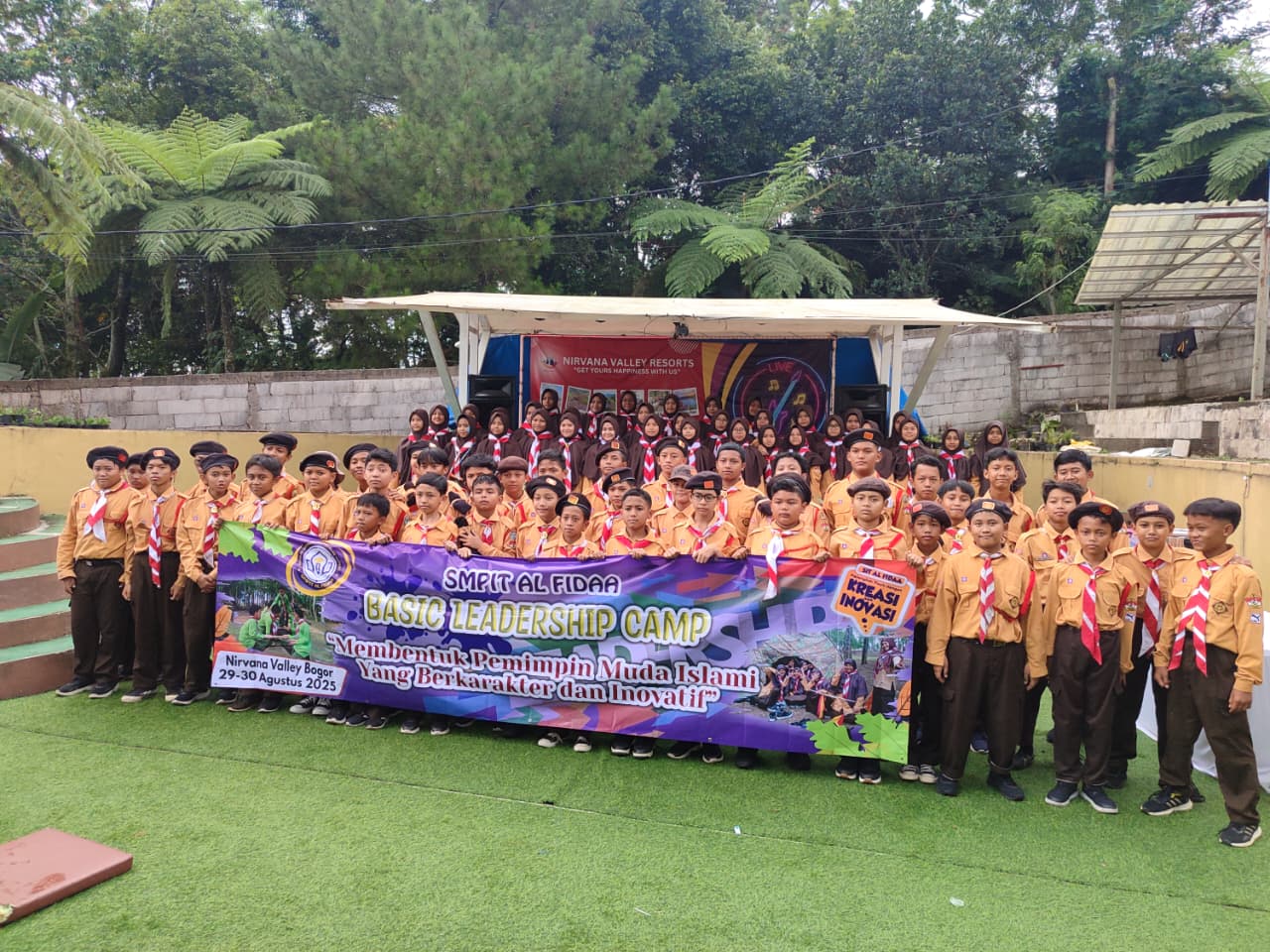 Keseruan Kegiatan Basic Leadership Camp kelas 7 SMPIT Al Fidaa di Villa Nirwana Valley Bogor